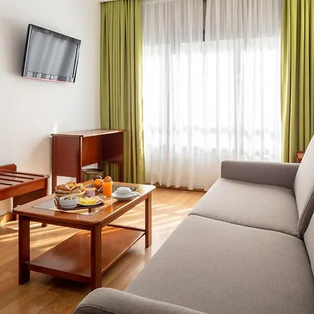 Hotel Anjos 3*