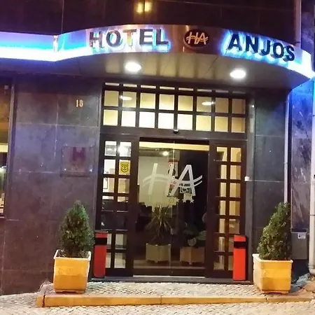 Anjos Otel 3*