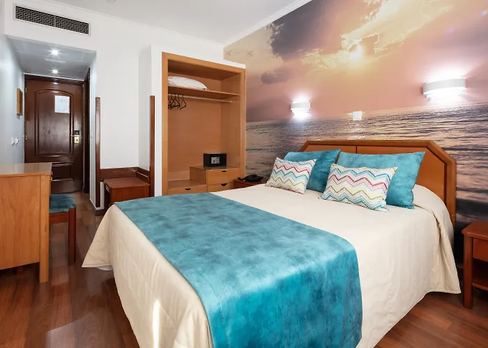 Hotel Anjos 3*