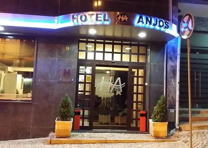 Hotel Anjos 3*